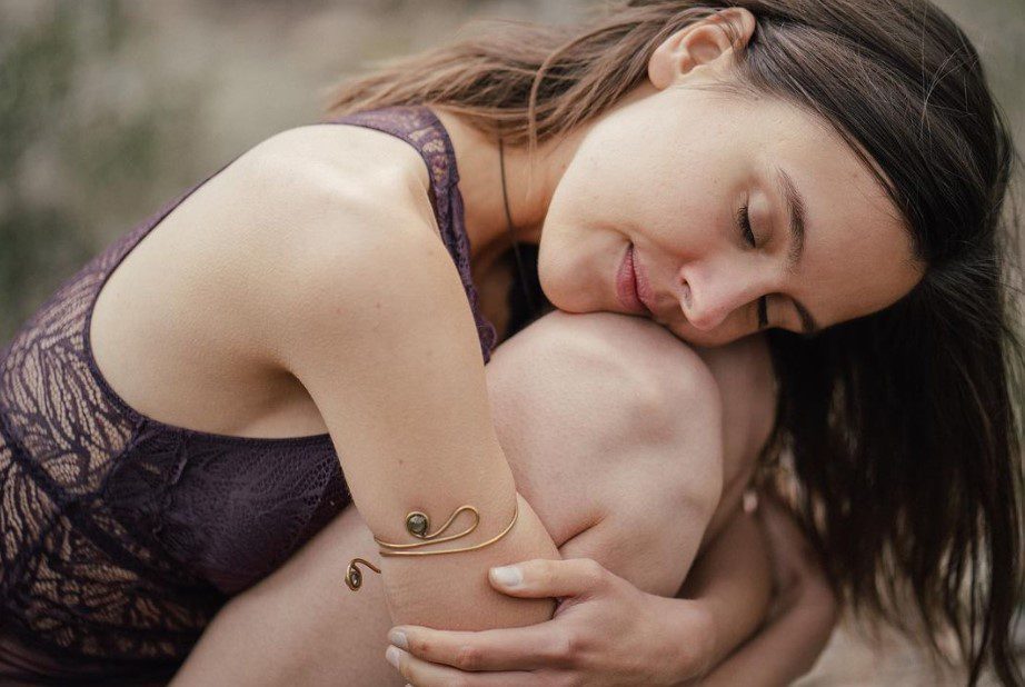 Charlotte Mahr healer